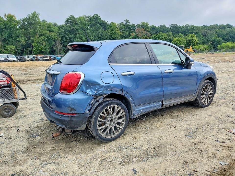 2017 FIAT 500X LOUNGE 3
