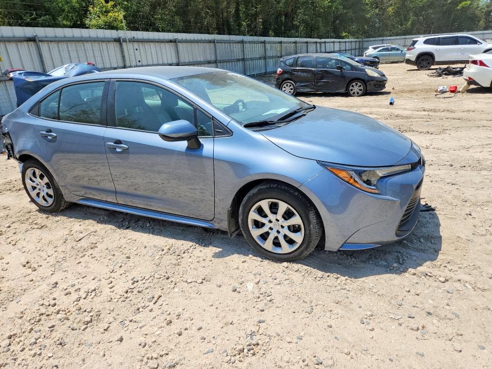 2026 TOYOTA COROLLA LE 4
