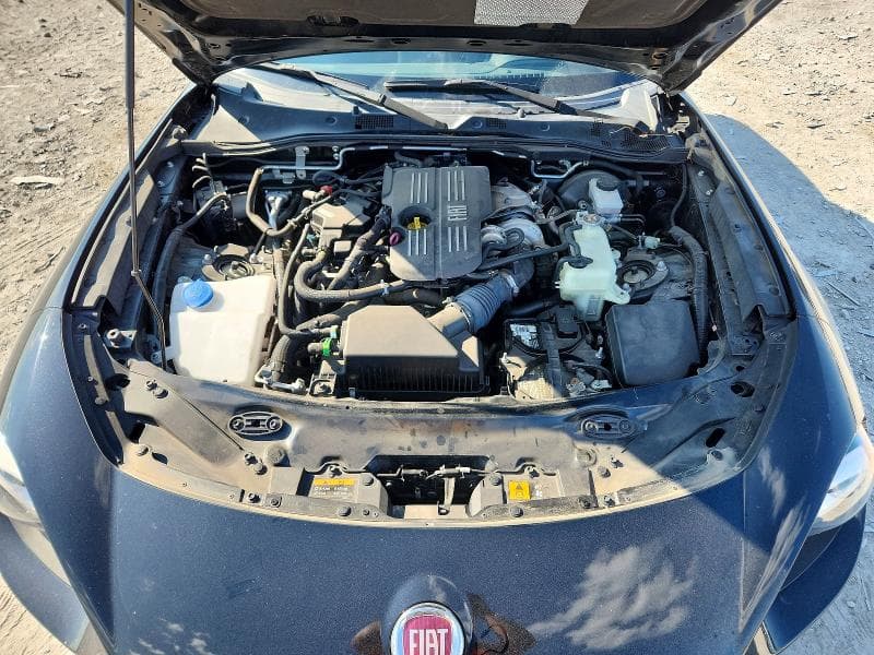 2019 FIAT 124 SPIDER CLASSICA 11