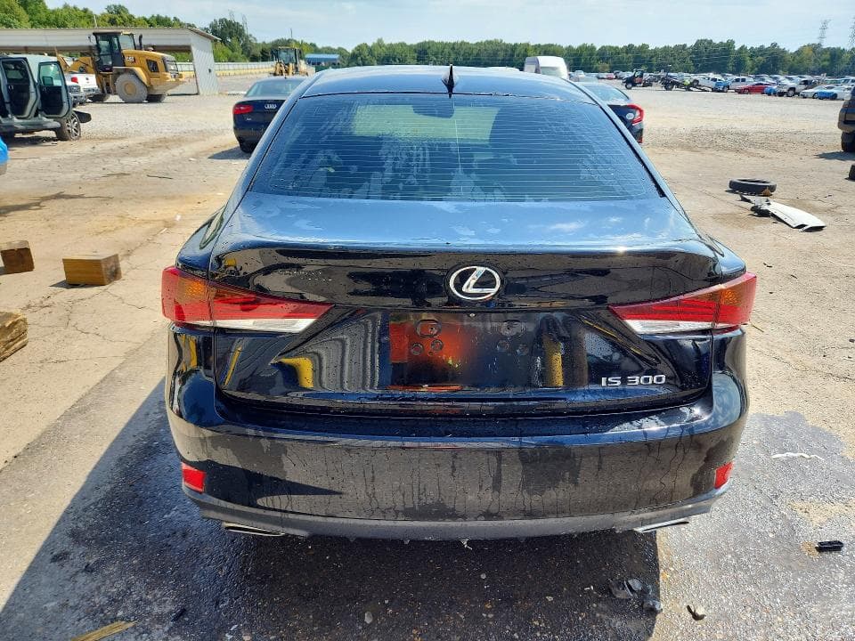 2020 LEXUS IS 300 6