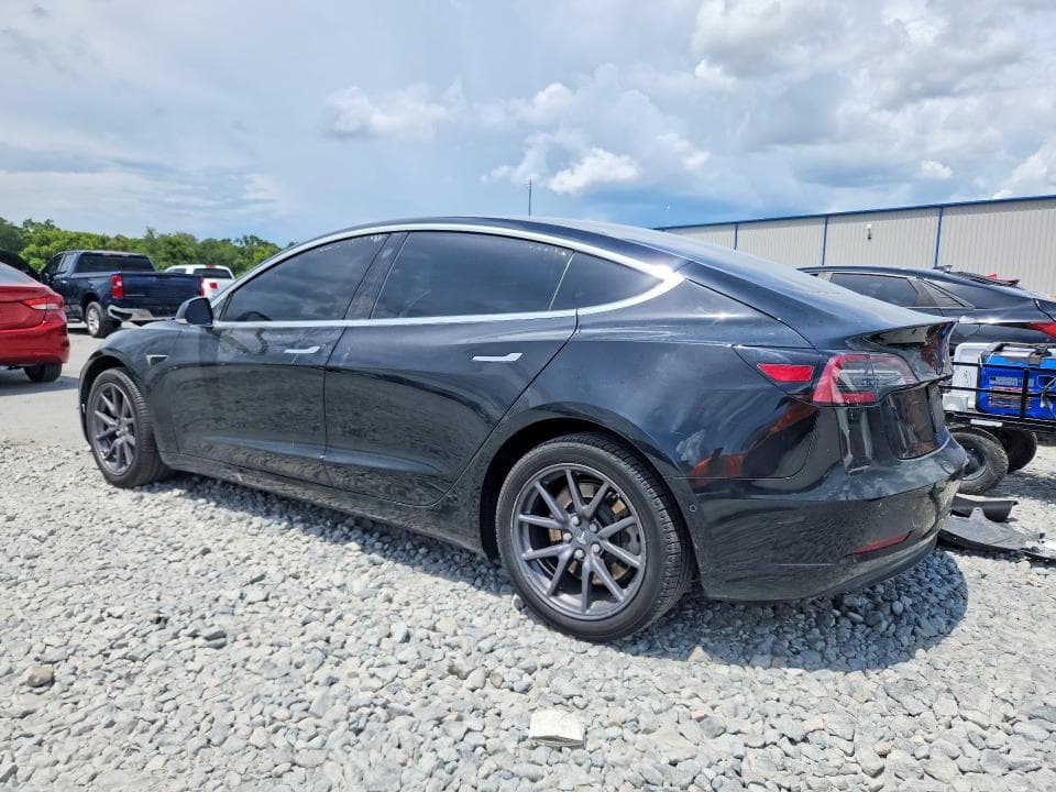 2020 TESLA MODEL 3 2