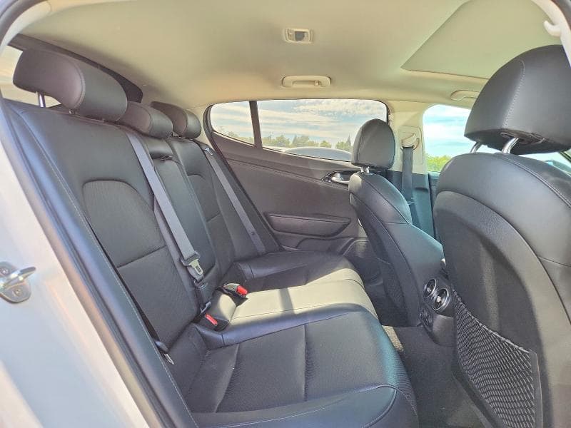 2019 KIA STINGER BASE 10