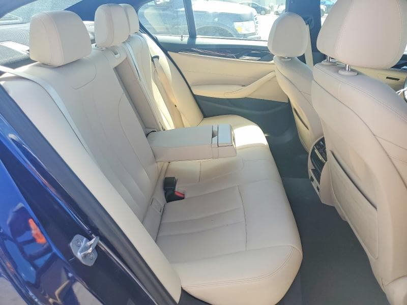 2020 BMW 530 I 10