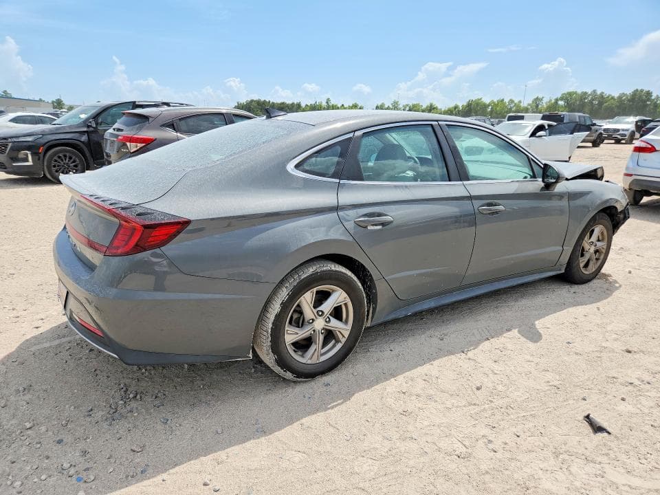 2021 HYUNDAI SONATA SE 3