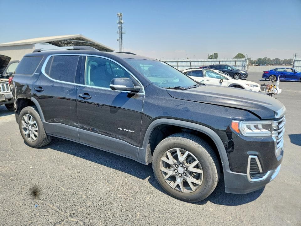 2023 GMC ACADIA SLE 4