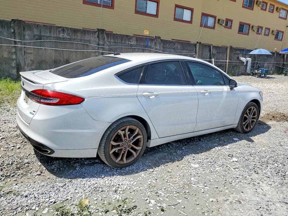 2017 FORD FUSION SE 3