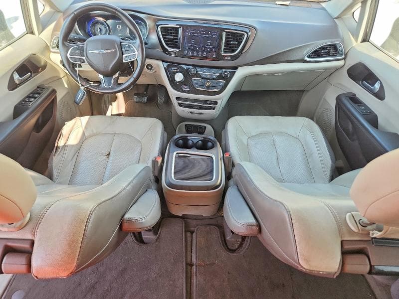 2017 CHRYSLER PACIFICA TOURING L PLUS 8