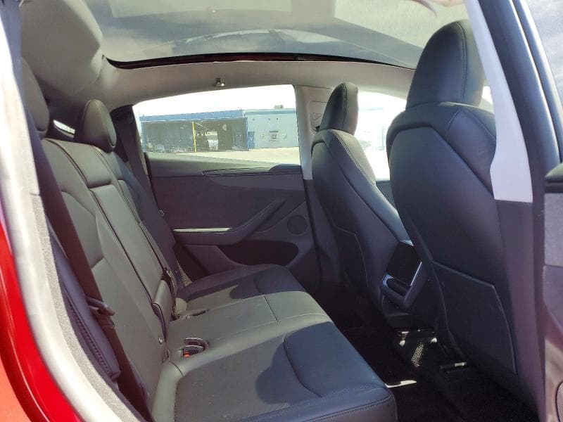 2026 TESLA MODEL Y 11