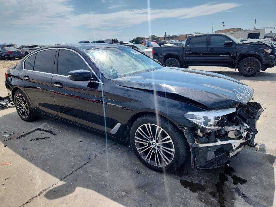 2018 BMW 530 XI 4