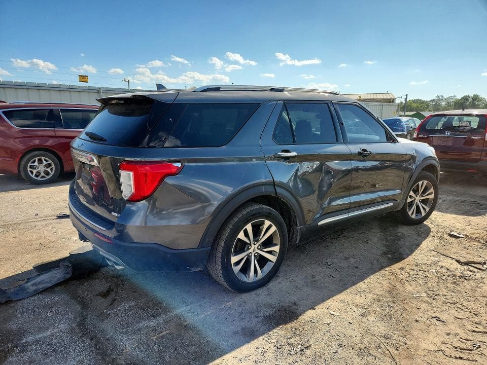 2020 FORD EXPLORER PLATINUM 3