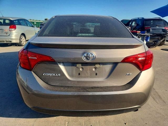 2018 TOYOTA COROLLA SE 6