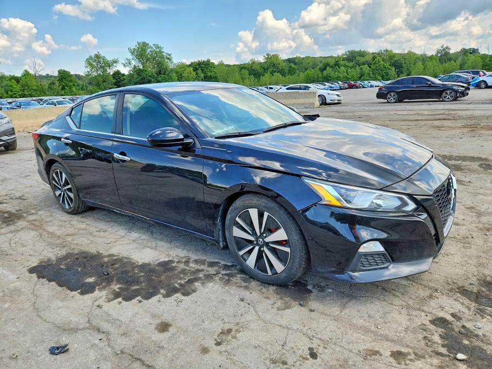 2019 NISSAN ALTIMA S 4