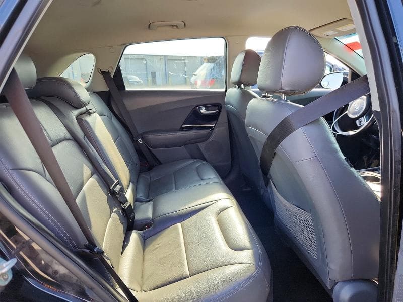 2019 KIA NIRO EX 11
