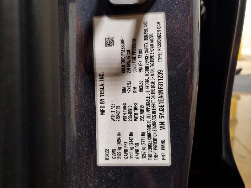 2022 TESLA MODEL 3 12