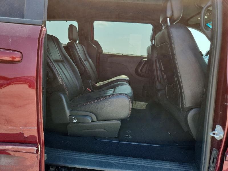 2017 DODGE GRAND CARAVAN GT 11