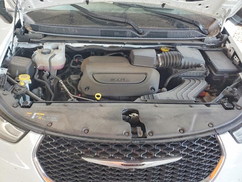 2024 CHRYSLER PACIFICA TOURING L 11
