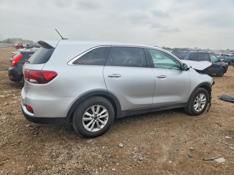 2019 KIA SORENTO L 3