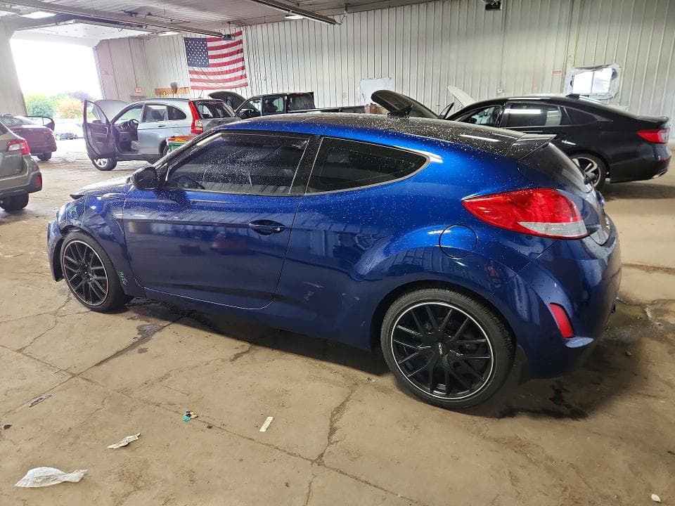 2017 HYUNDAI VELOSTER VALUE EDITION 2