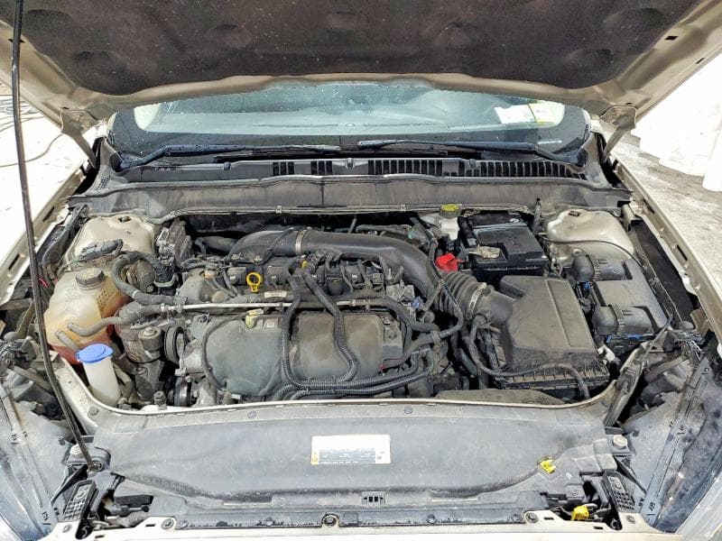 2019 FORD FUSION SE 11