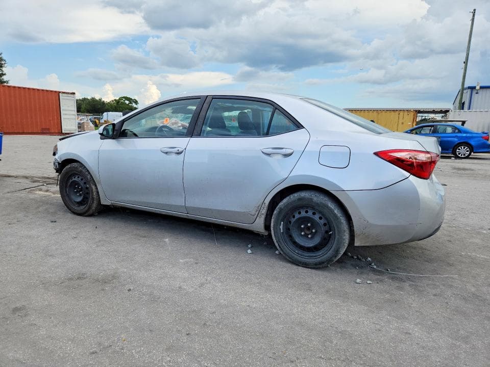 2017 TOYOTA COROLLA LE 2