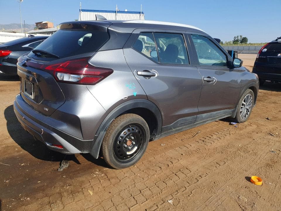 2021 NISSAN KICKS SV 3