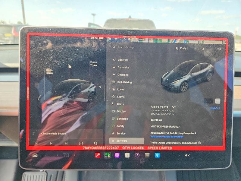 2025 TESLA MODEL Y 9