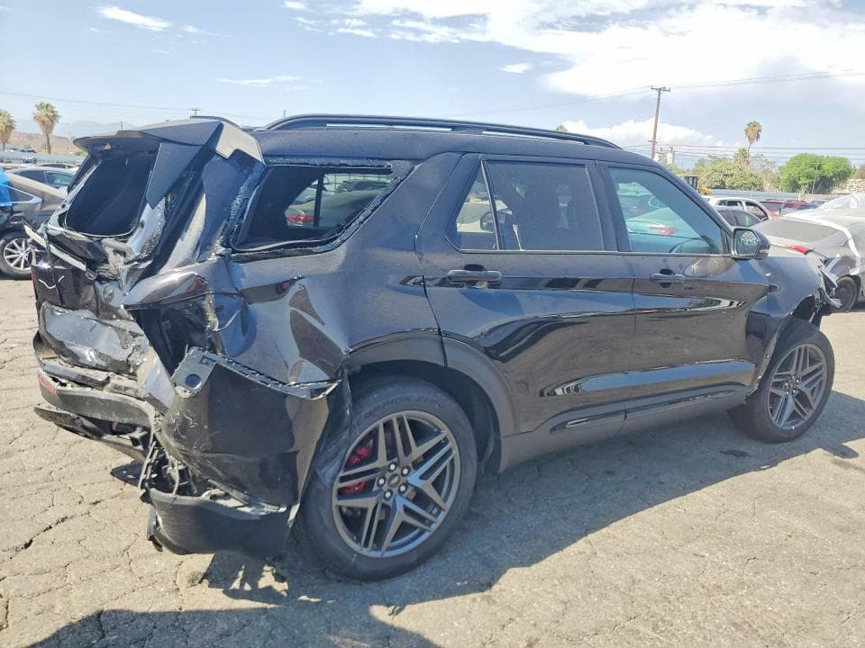 2026 FORD EXPLORER ST-LINE 3