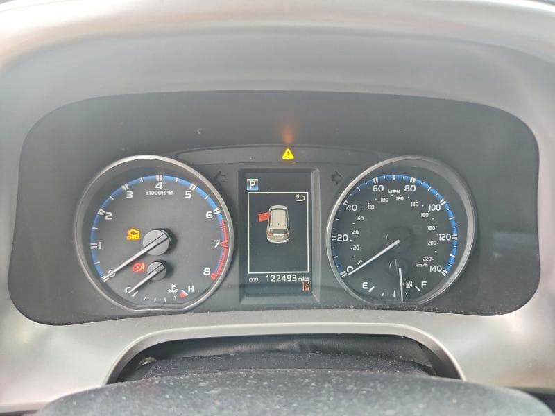 2017 TOYOTA RAV4 LE 9
