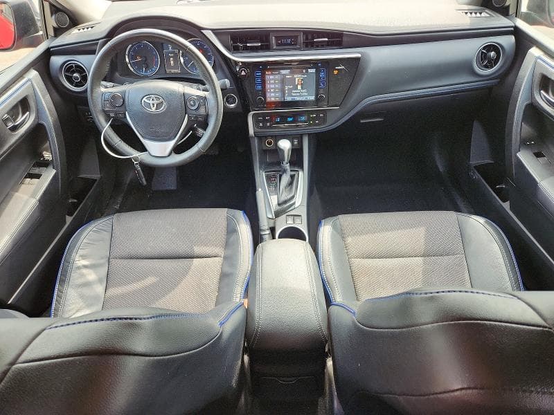 2017 TOYOTA COROLLA SE 8