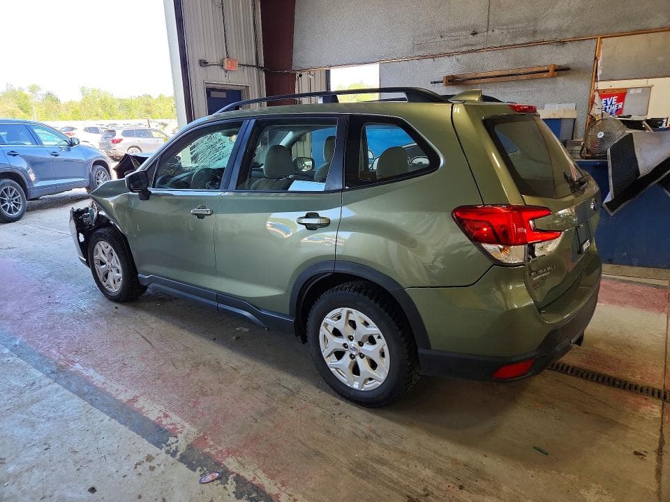 2021 SUBARU FORESTER 2