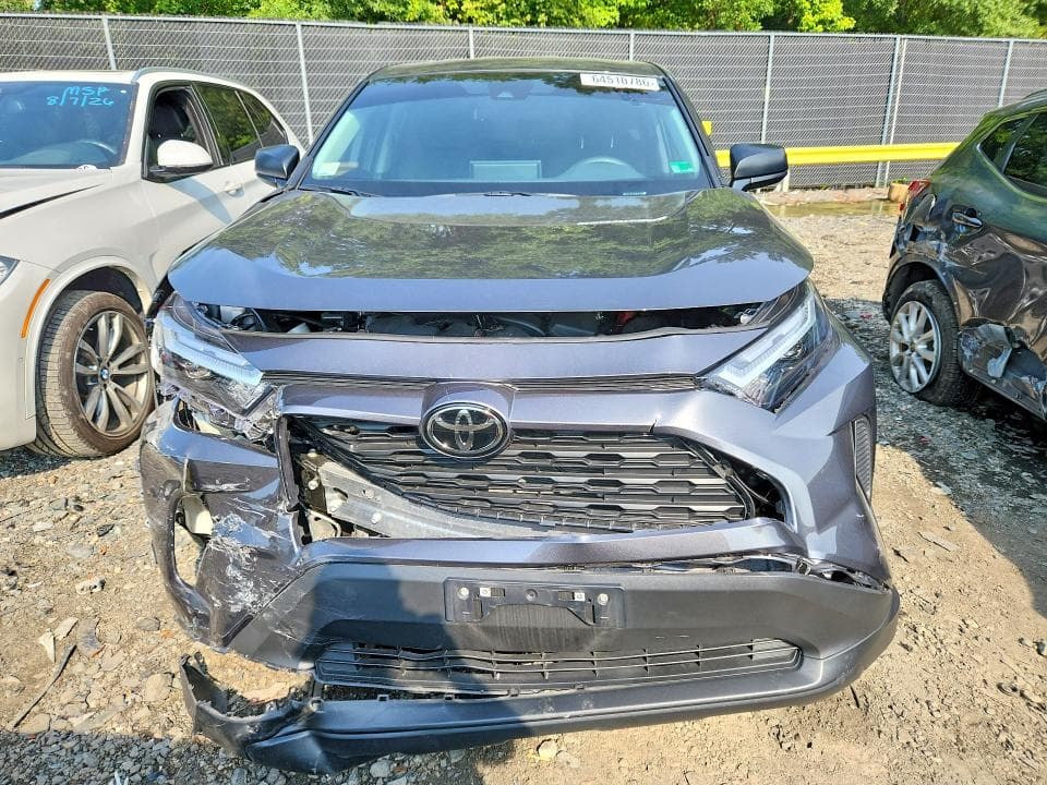 2025 TOYOTA RAV4 LE 5