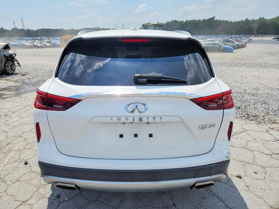2019 INFINITI QX50 LUXE 6