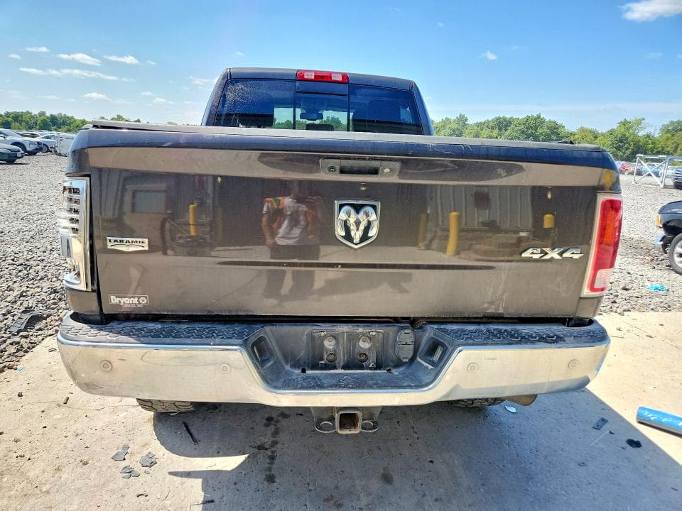 2017 RAM 2500 LARAMIE 6