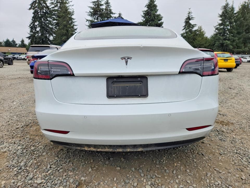 2020 TESLA MODEL 3 6