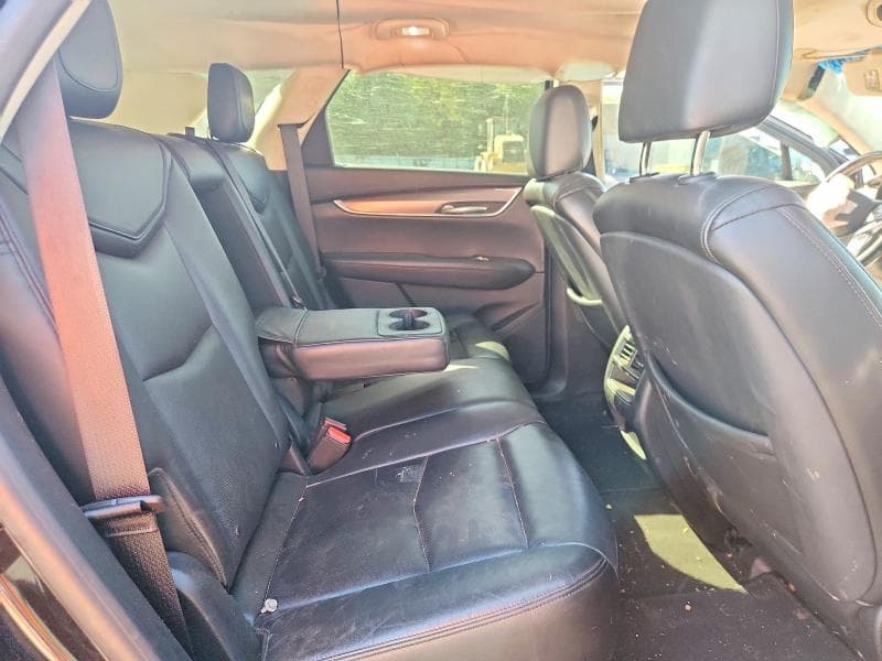 2017 CADILLAC XT5 LUXURY 11