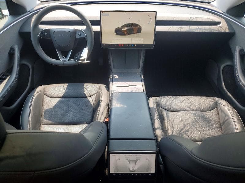 2024 TESLA MODEL 3 8