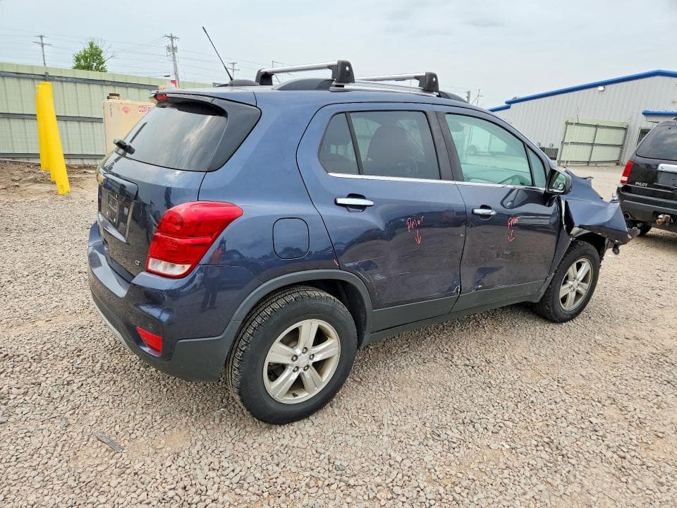 2019 CHEVROLET TRAX 1LT 3