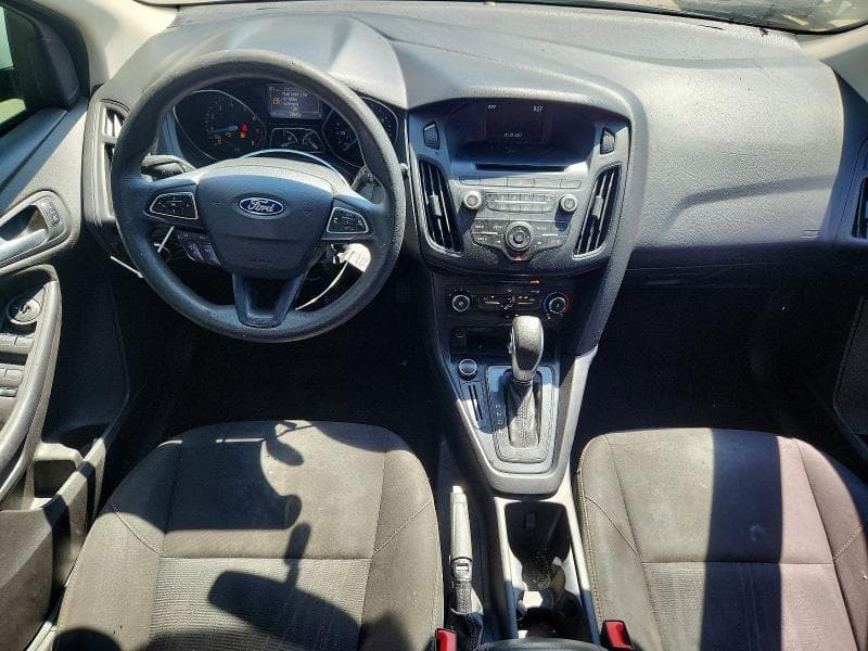 2017 FORD FOCUS SE 8