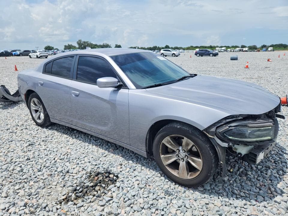 2017 DODGE CHARGER SXT 4