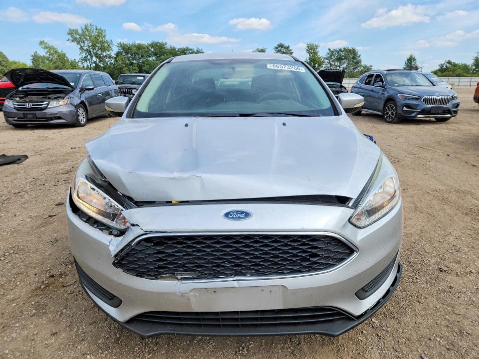 2017 FORD FOCUS SE 5