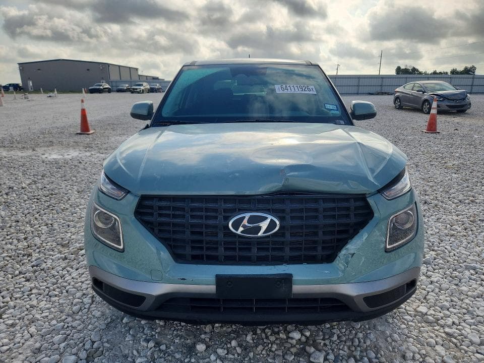 2026 HYUNDAI VENUE SE 5