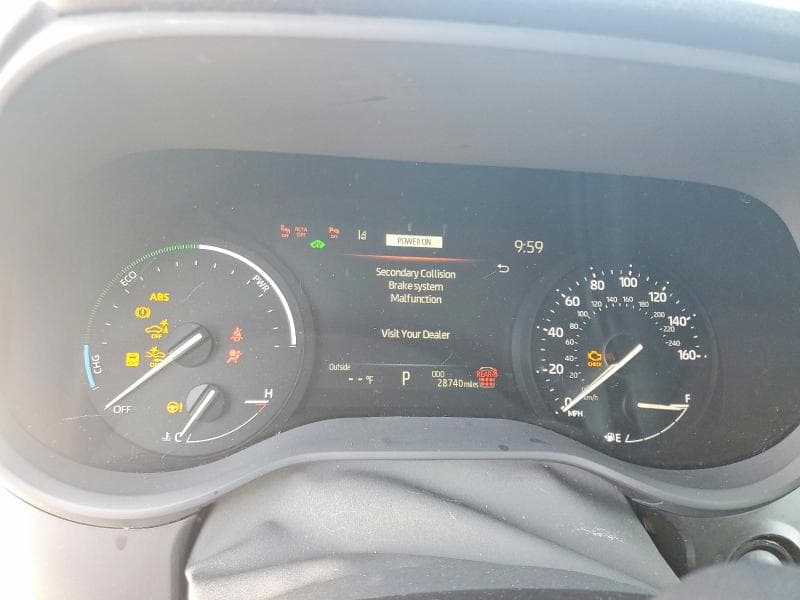 2026 TOYOTA SIENNA XLE 8-PASSENGER 9
