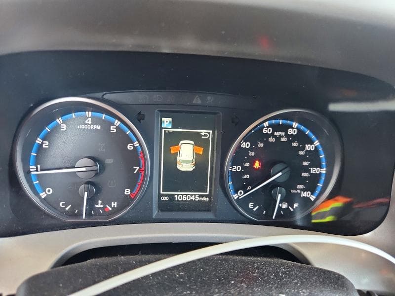 2017 TOYOTA RAV4 LE 9