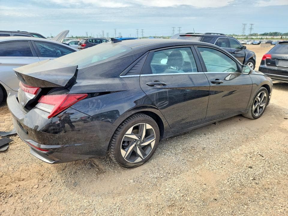 2023 HYUNDAI ELANTRA LIMITED 3