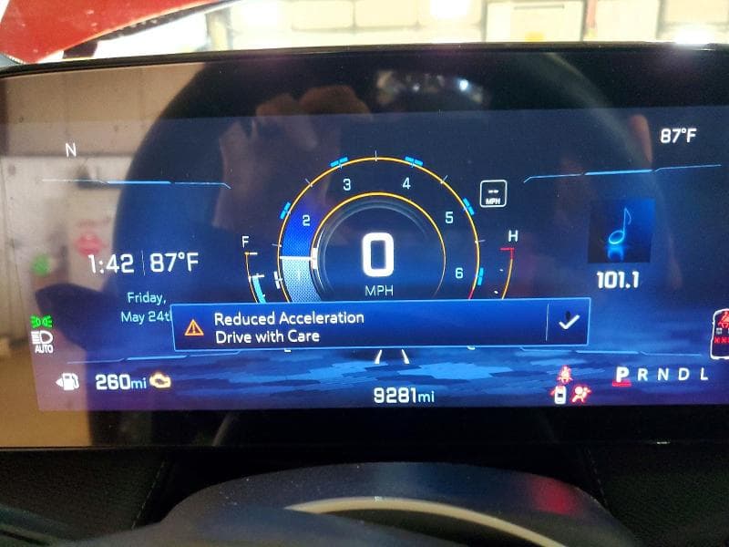 2025 CHEVROLET EQUINOX LT 9