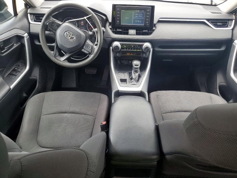 2019 TOYOTA RAV4 LE 8