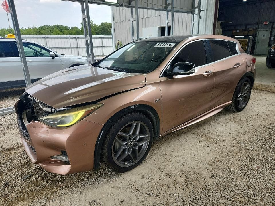 2017 INFINITI QX30 BASE - 1