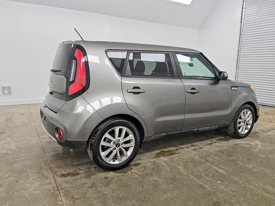 2018 KIA SOUL + 3