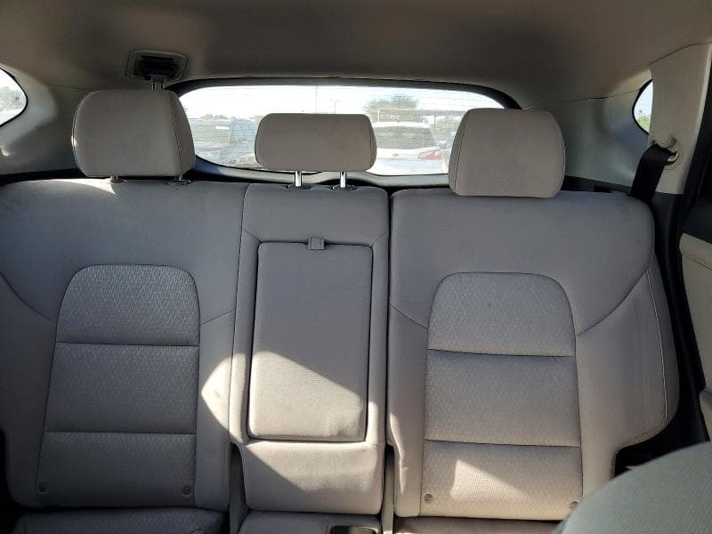 2017 HYUNDAI TUCSON SE 10