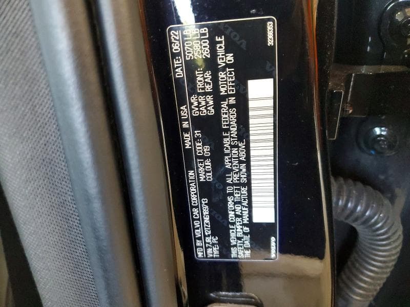 2022 VOLVO S60 B5 MOMENTUM 12